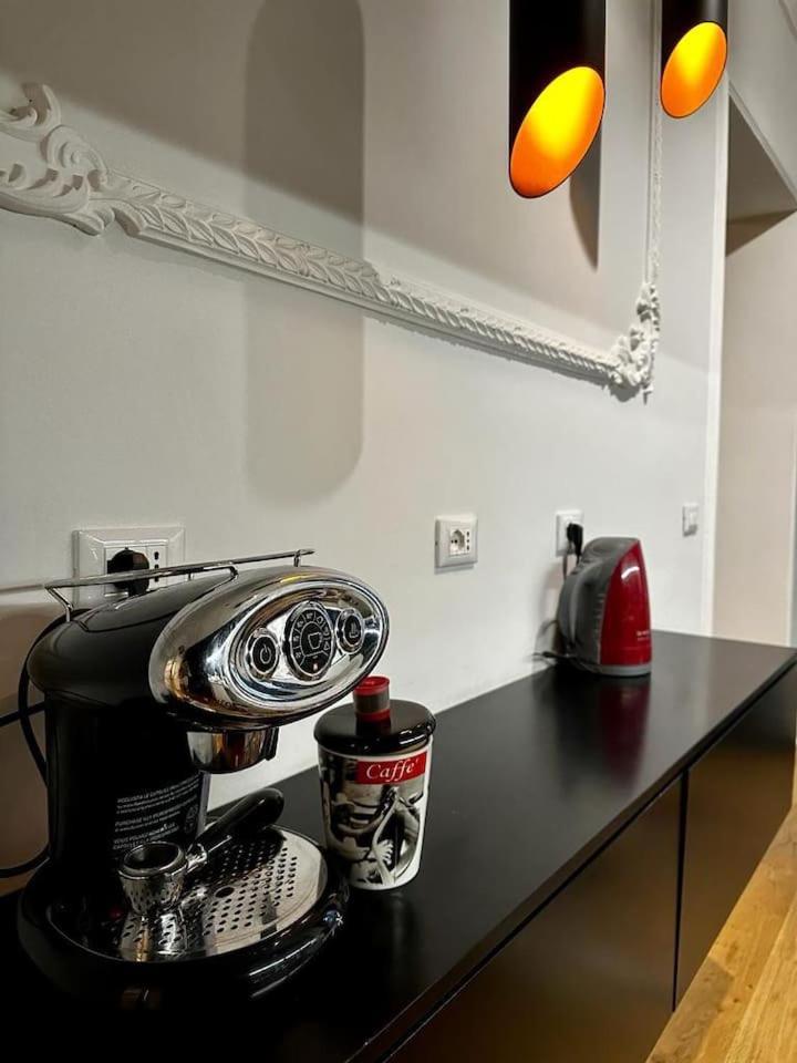 Bay Of Art Apartment Trieste
